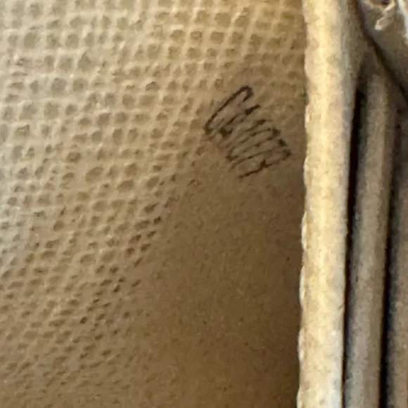 Louis Vuitton Damier Azur Canvas Wallet - Picture 15 of 16